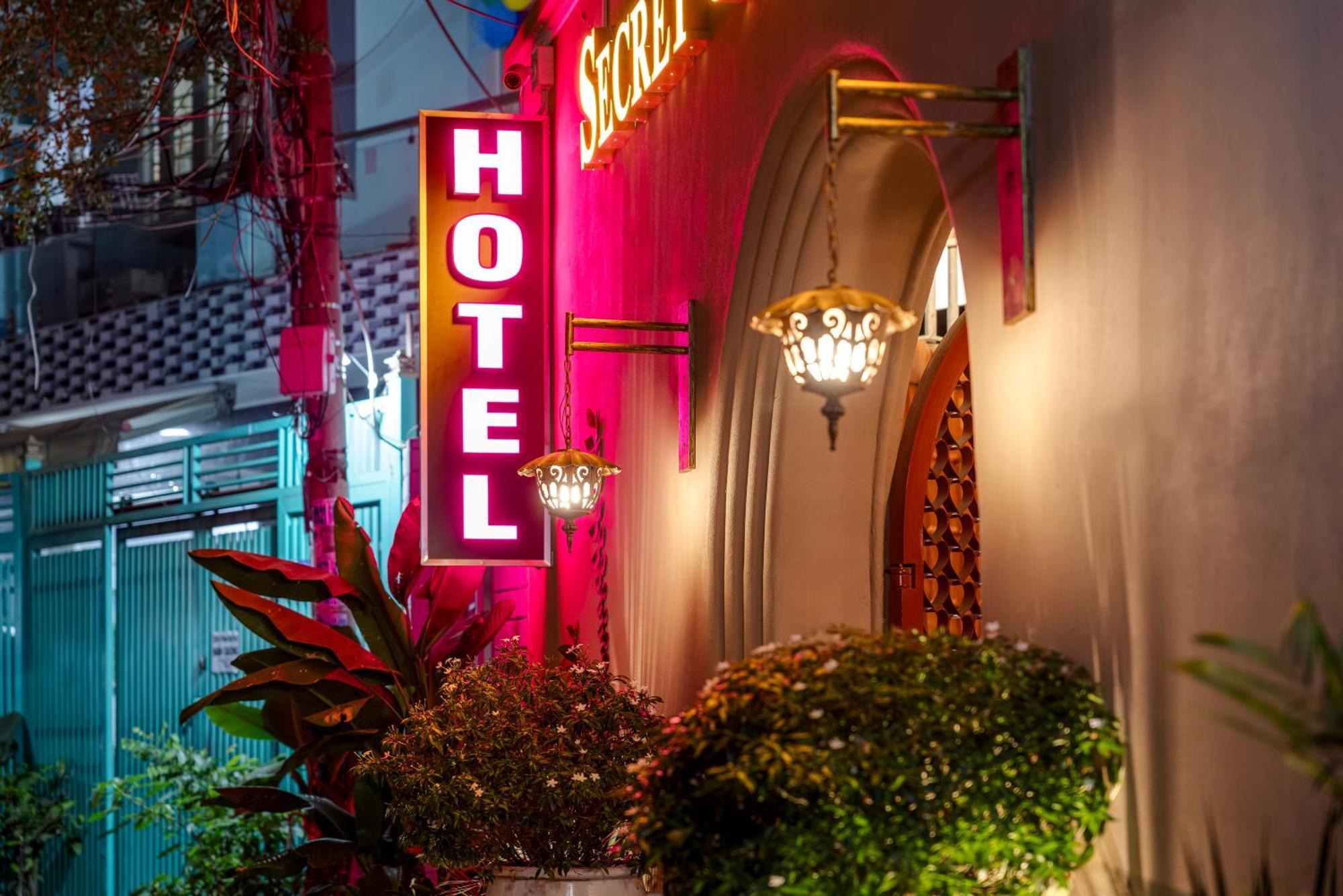 Secret Garden Hotel Хошимин Экстерьер фото