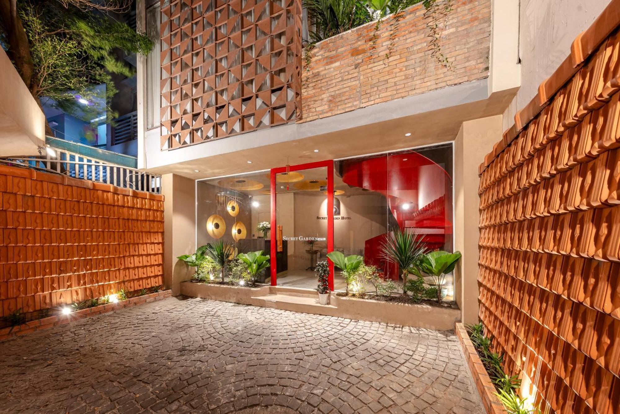 Secret Garden Hotel Хошимин Экстерьер фото